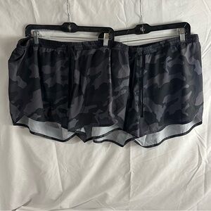 Set of 2 Old Navy Women's Athletic Running Shorts in Black Gray Camo